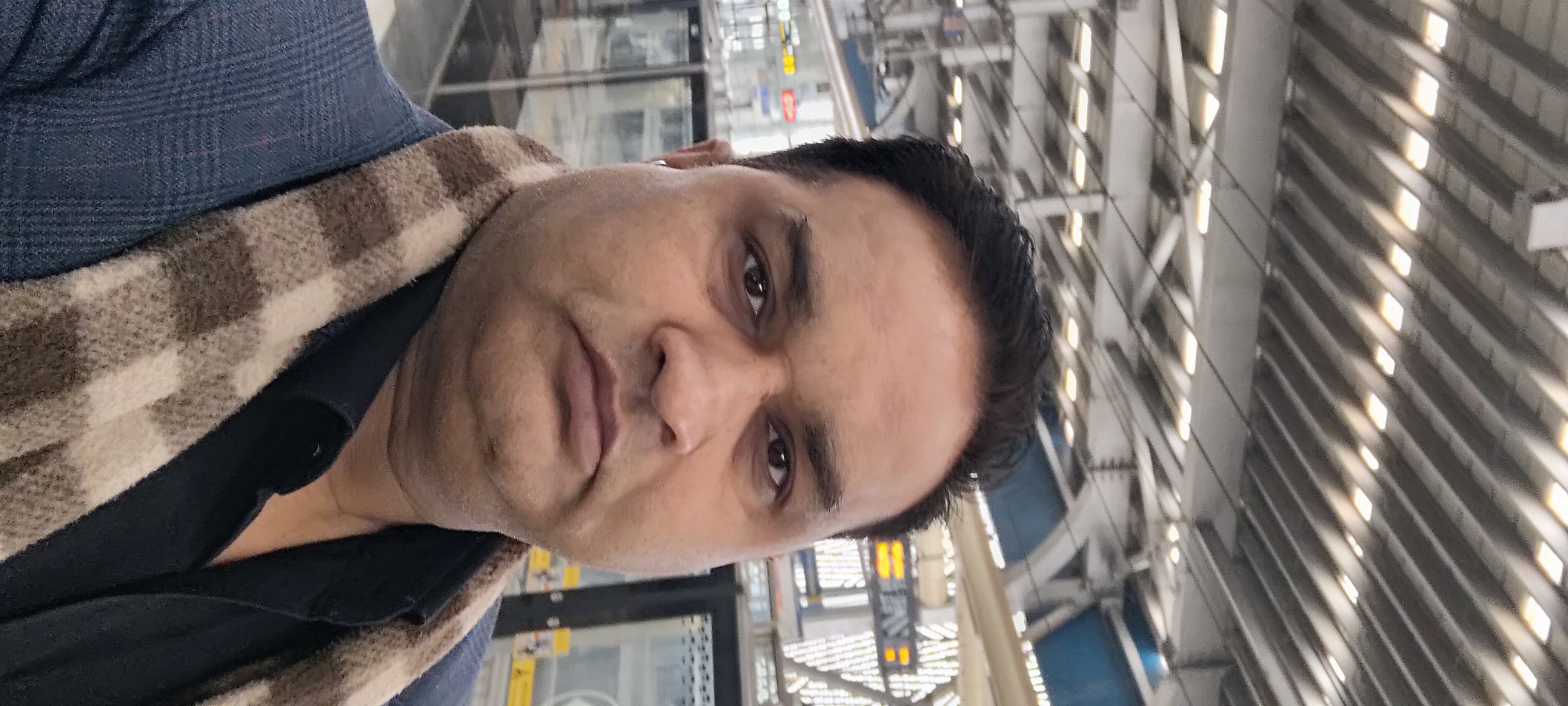 Adv. Sandeep Lohra